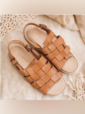Woven Leather Slingback Sandals - Tan